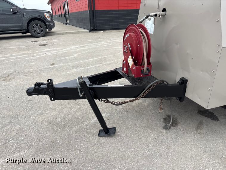 image for item EI5735 1996 LeRoi XQ185DJ-E air compressor