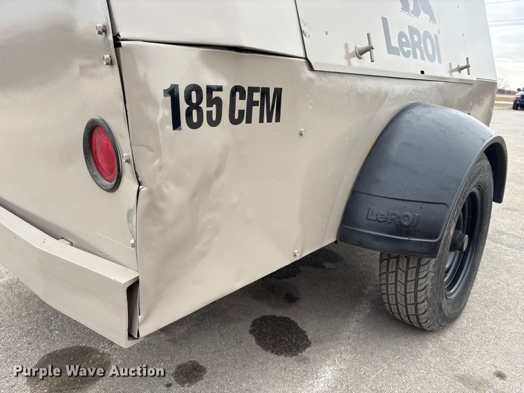 image for item EI5735 1996 LeRoi XQ185DJ-E air compressor