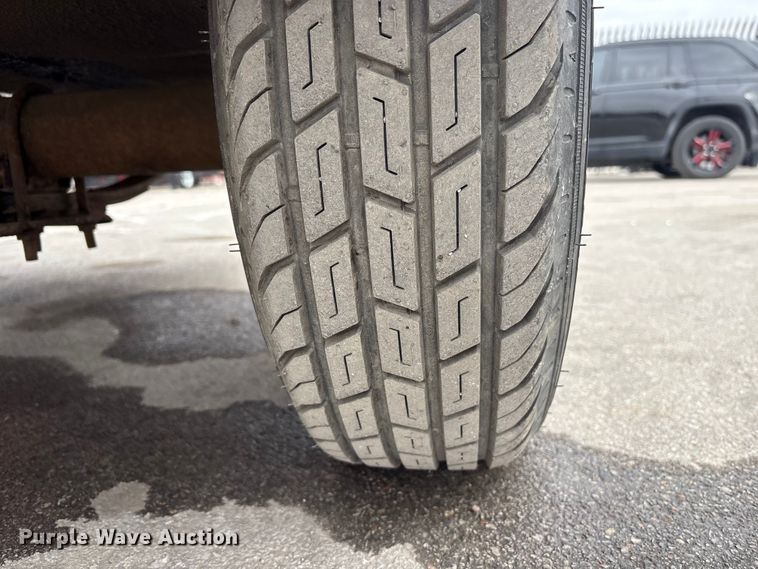 image for item EI5735 1996 LeRoi XQ185DJ-E air compressor