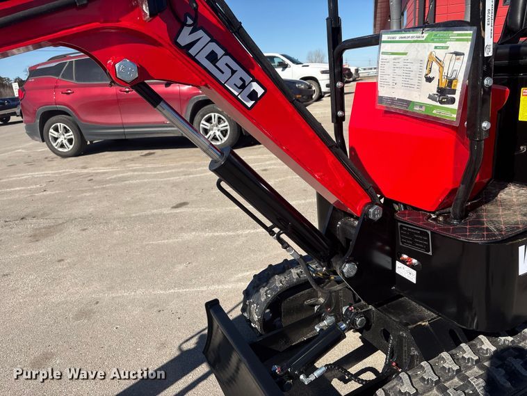 image for item EI5739 2025 Vicsec VC13 mini excavator