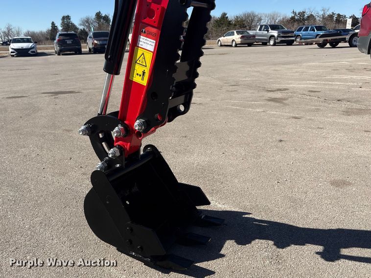 image for item EI5739 2025 Vicsec VC13 mini excavator