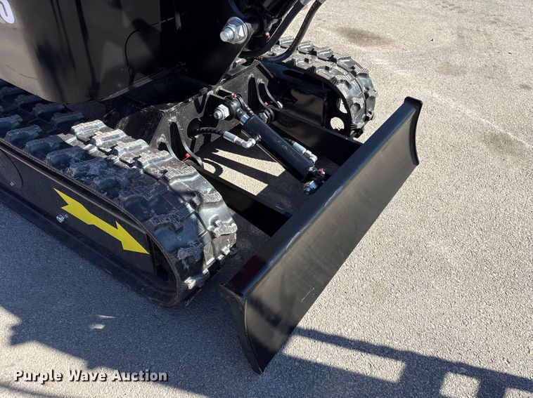 image for item EI5739 2025 Vicsec VC13 mini excavator