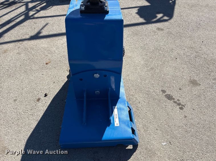 image for item EI5740 2025 Giyi LS43  skid steer spiral log splitter