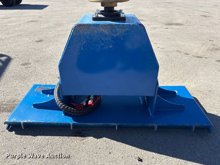 image for item EI5740 2025 Giyi LS43  skid steer spiral log splitter