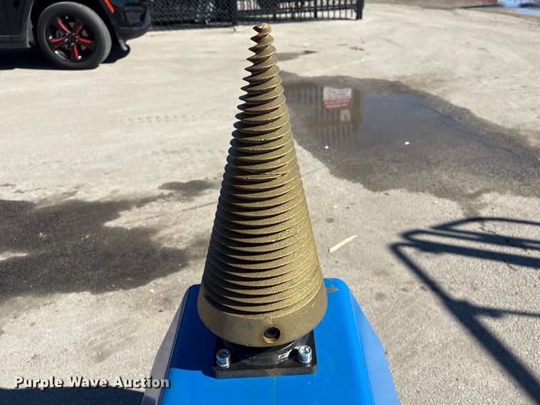 image for item EI5740 2025 Giyi LS43  skid steer spiral log splitter