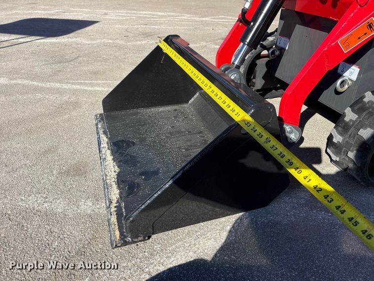 image for item EI5741 2025 AGT YSRT14 compact utility loader