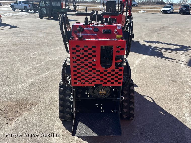 image for item EI5741 2025 AGT YSRT14 compact utility loader