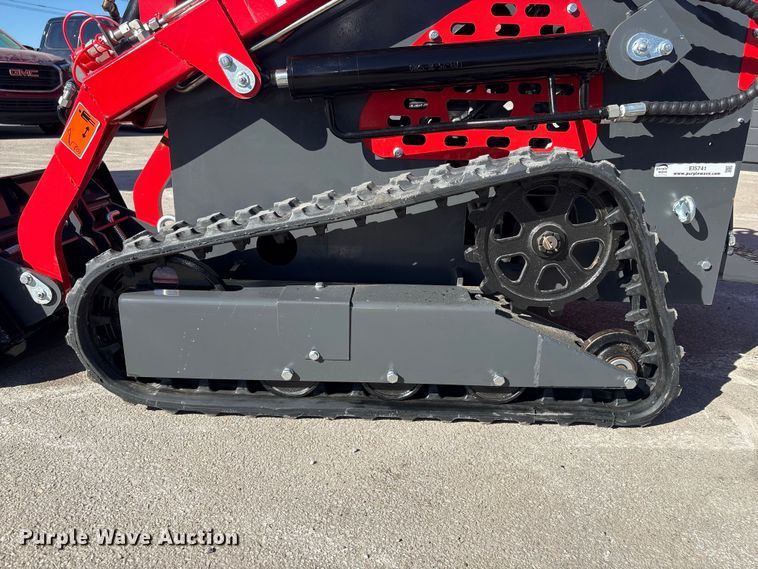 image for item EI5741 2025 AGT YSRT14 compact utility loader