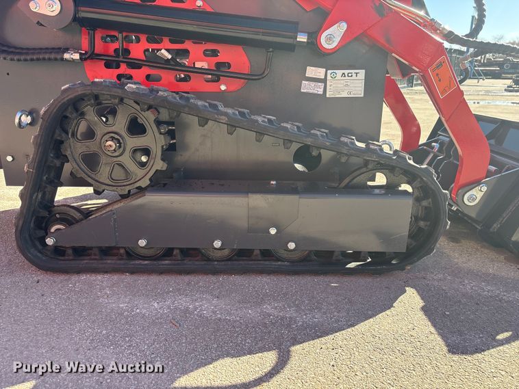 image for item EI5741 2025 AGT YSRT14 compact utility loader