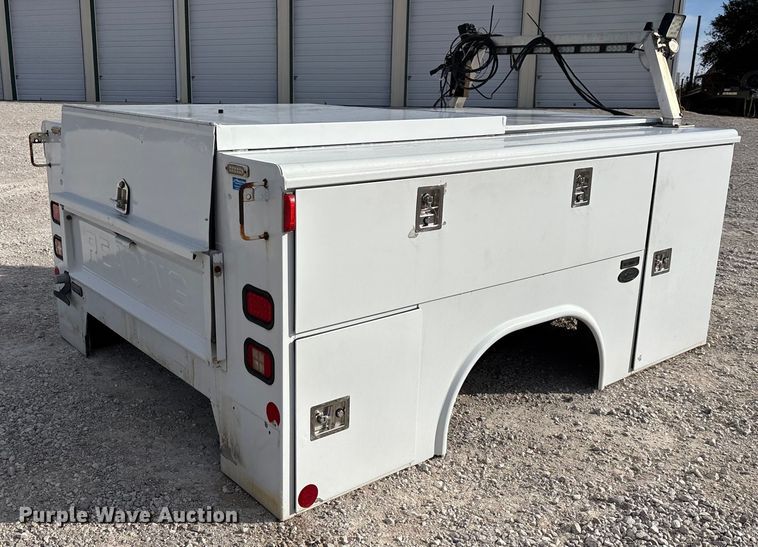 image for item EJ7793 Reading ALST98SW utility bed