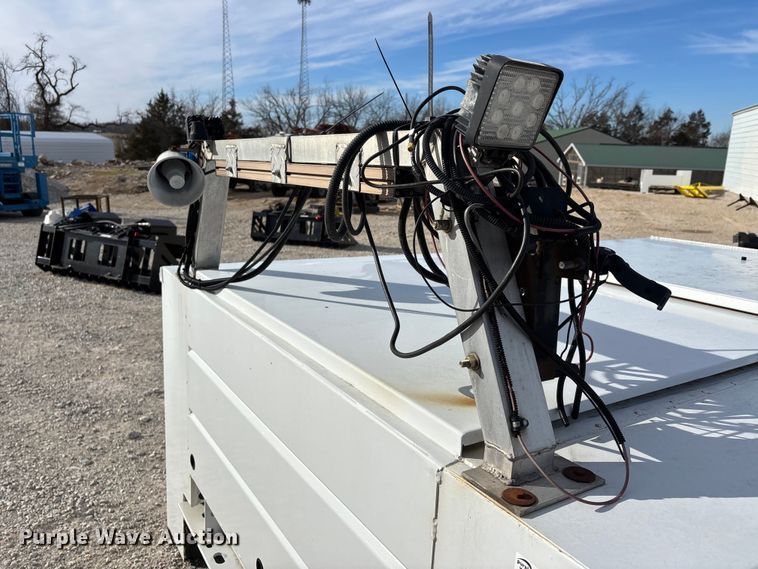 image for item EJ7793 Reading ALST98SW utility bed