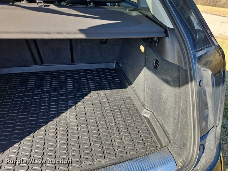 image for item EO4991 2015 Audi Q3 SUV