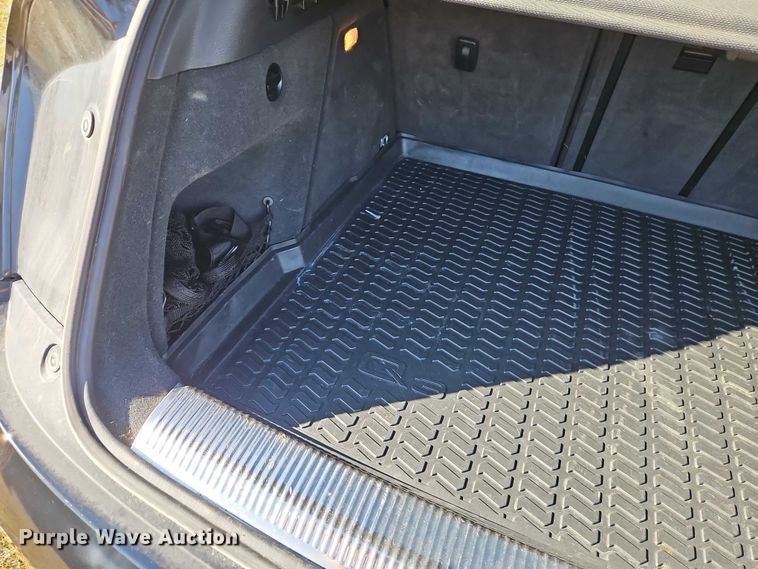 image for item EO4991 2015 Audi Q3 SUV