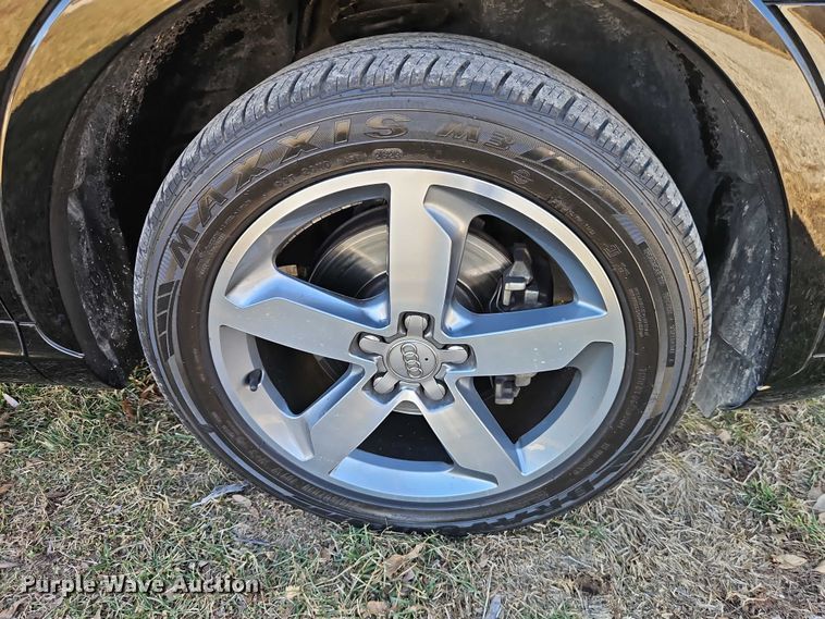 image for item EO4991 2015 Audi Q3 SUV