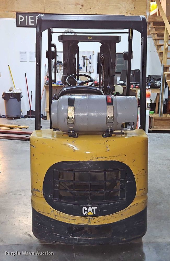 image for item EO4992 Caterpillar GC25K forklift
