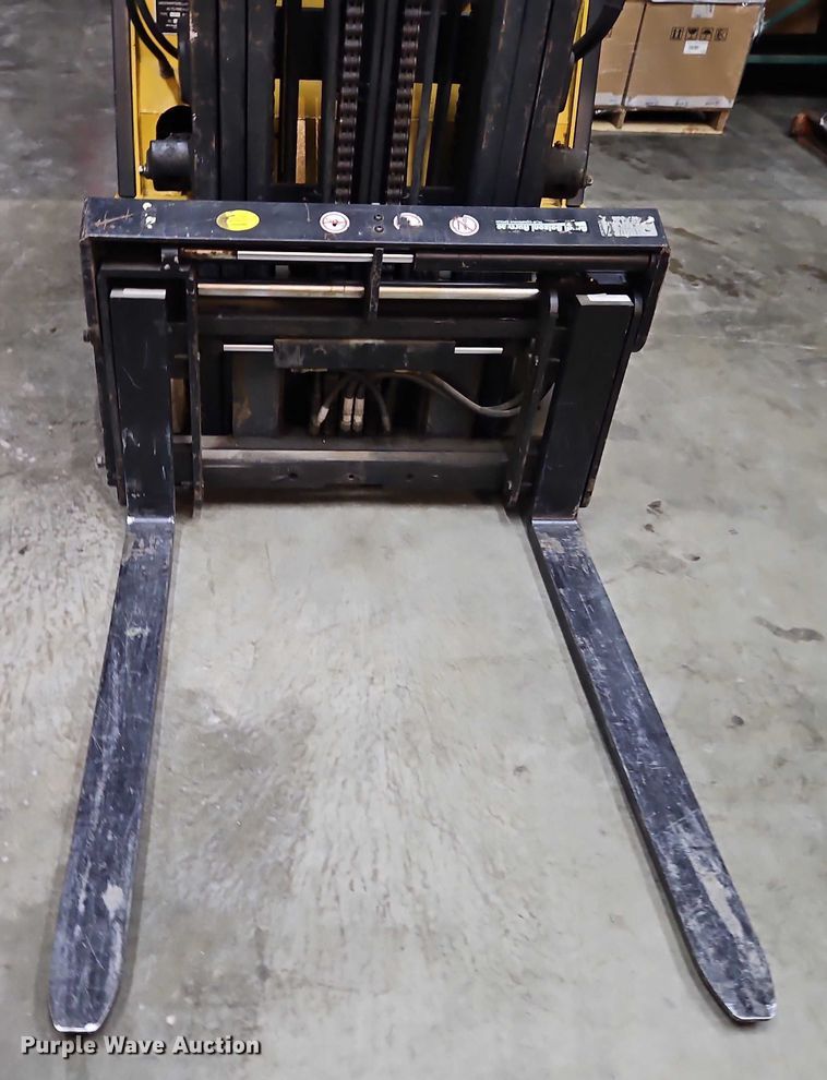 image for item EO4992 Caterpillar GC25K forklift