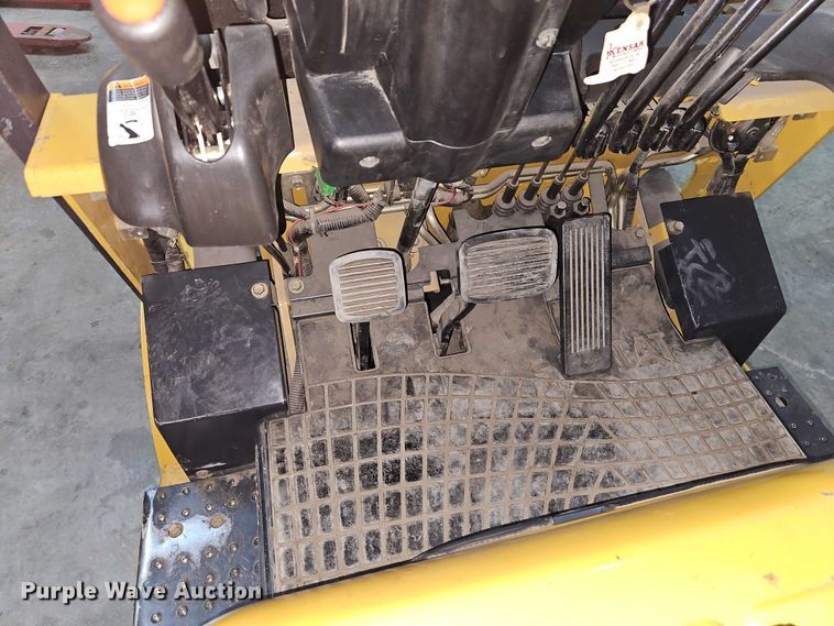 image for item EO4992 Caterpillar GC25K forklift