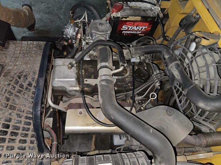 image for item EO4992 Caterpillar GC25K forklift