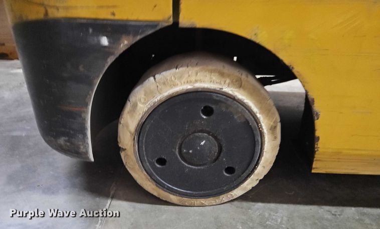 image for item EO4992 Caterpillar GC25K forklift