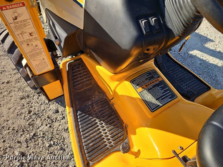 image for item EO4995 Cub Cadet 6284 MFWD tractor