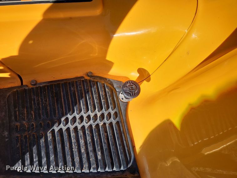 image for item EO4995 Cub Cadet 6284 MFWD tractor