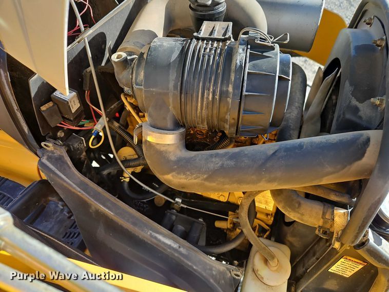 image for item EO4995 Cub Cadet 6284 MFWD tractor