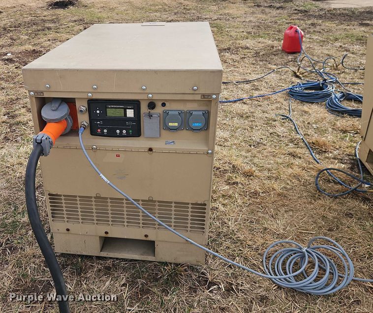 image for item EO7001 (3) generators with distribution boxes