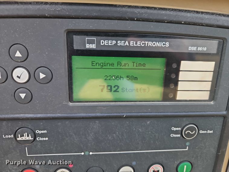 image for item EO7001 (3) generators with distribution boxes