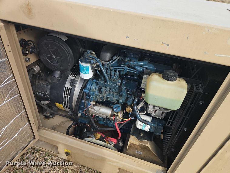 image for item EO7001 (3) generators with distribution boxes