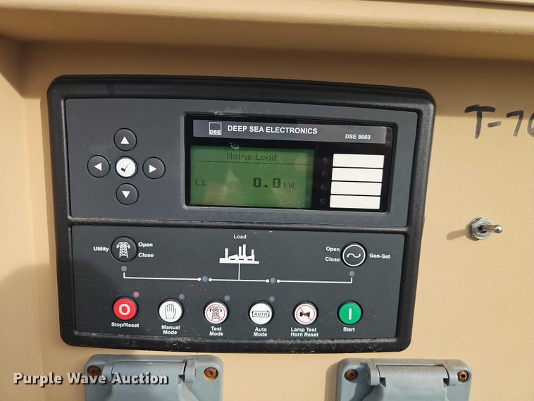 image for item EO7001 (3) generators with distribution boxes