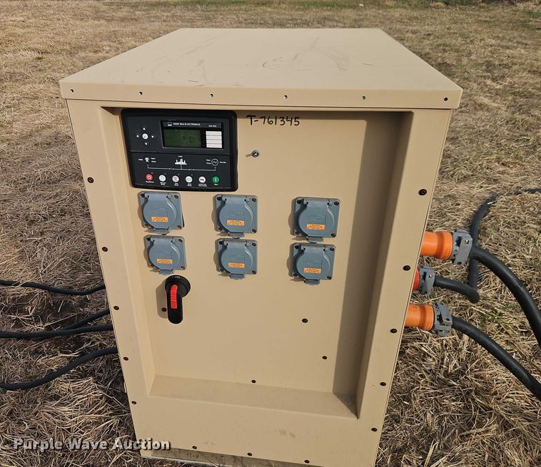 image for item EO7001 (3) generators with distribution boxes