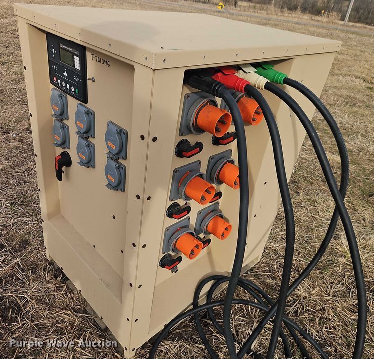 image for item EO7001 (3) generators with distribution boxes