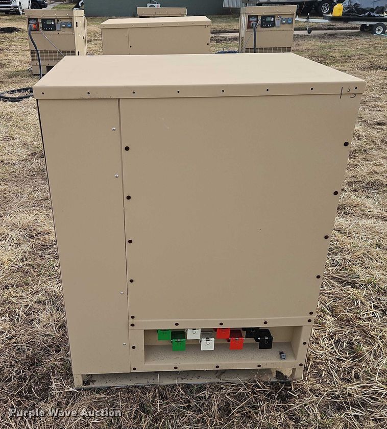 image for item EO7001 (3) generators with distribution boxes