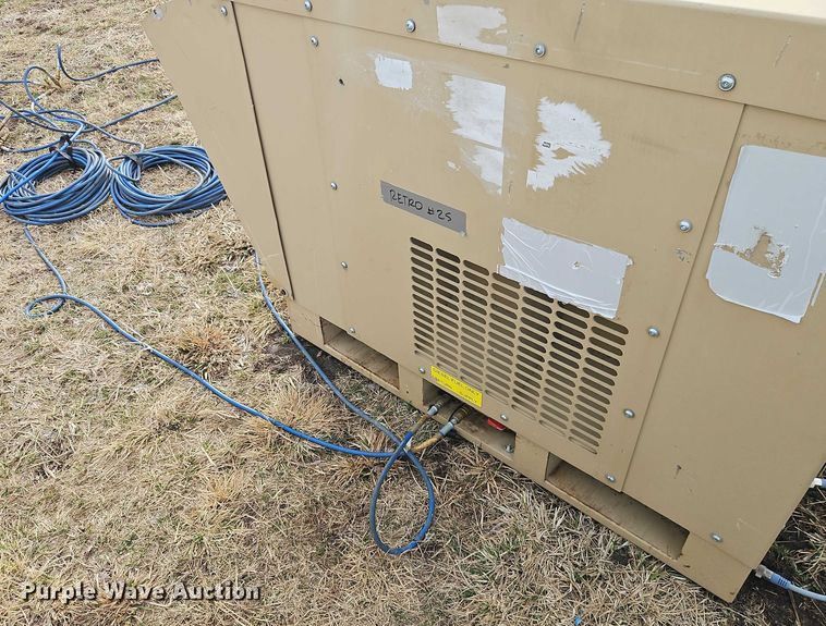 image for item EO7001 (3) generators with distribution boxes