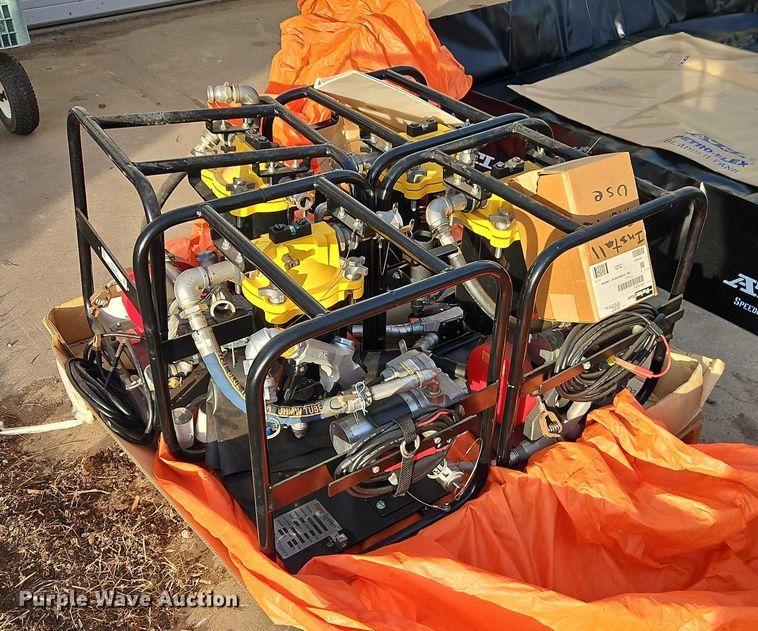 image for item EO7004 (4) fuel pumps