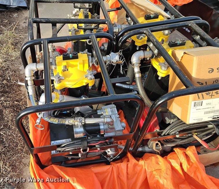 image for item EO7004 (4) fuel pumps