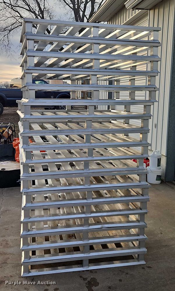 image for item EO7005 (17) Uline H-4062 40