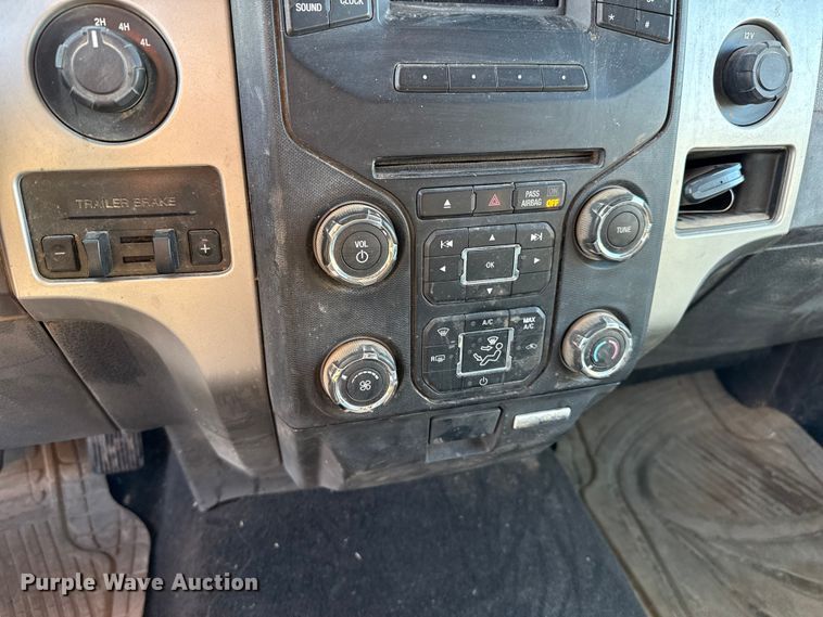 image for item EP2894 2014 Ford F150 Crew Cab pickup truck