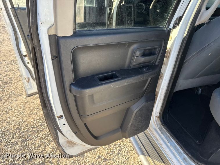 image for item EP2897 2015 RAM 1500 Ext. Cab pickup truck