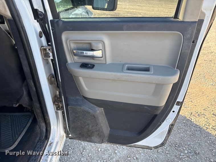 image for item EP2898 2012 Dodge Ram 1500 Ext. Cab pickup truck