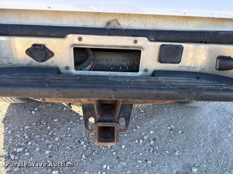 image for item EP2899 2004 Chevrolet Silverado 1500 Ext. Cab pickup truck