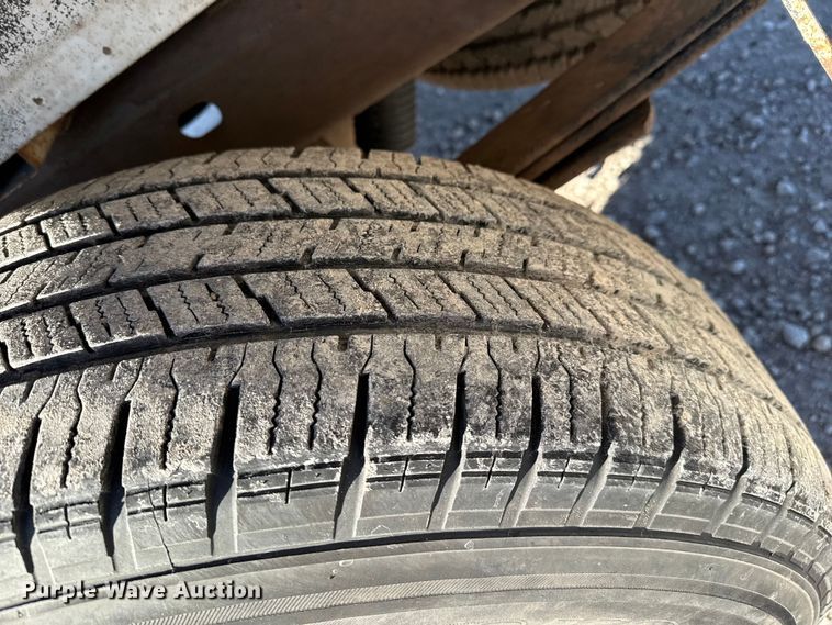 image for item EP2899 2004 Chevrolet Silverado 1500 Ext. Cab pickup truck