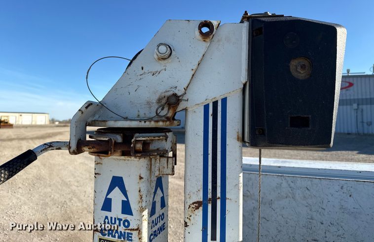 image for item EP2900 2011 Ford F250 Ext. Cab utility bed pickup truck