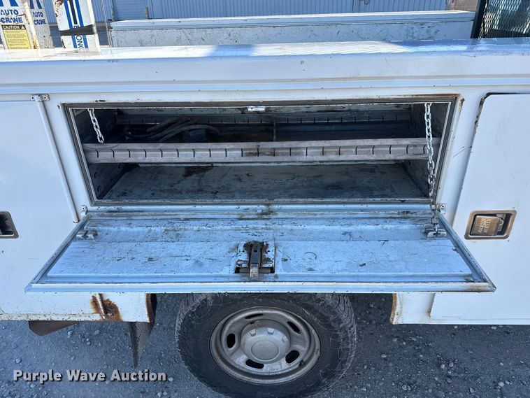 image for item EP2900 2011 Ford F250 Ext. Cab utility bed pickup truck