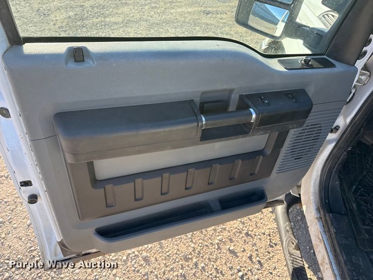 image for item EP2900 2011 Ford F250 Ext. Cab utility bed pickup truck