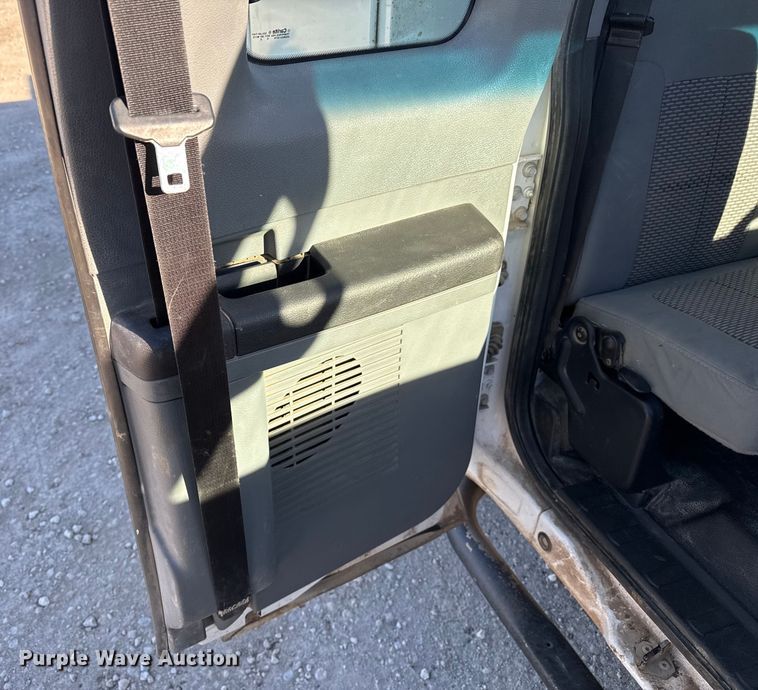 image for item EP2900 2011 Ford F250 Ext. Cab utility bed pickup truck