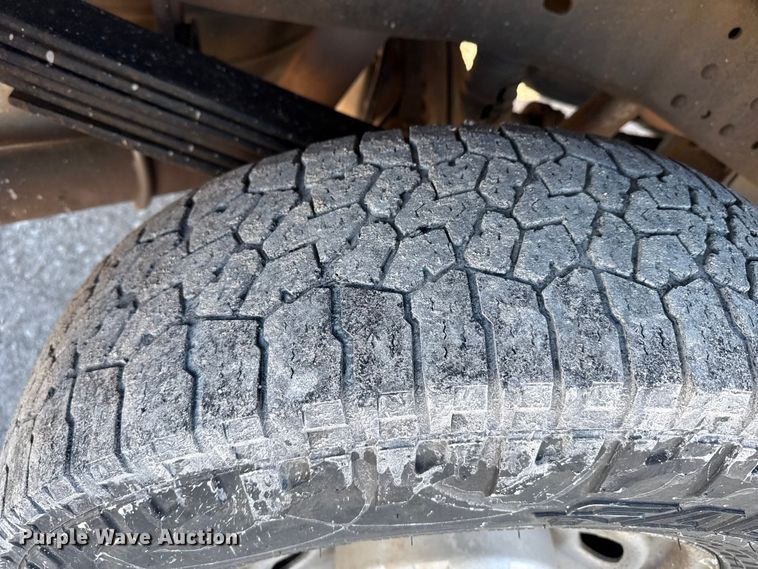 image for item EP2900 2011 Ford F250 Ext. Cab utility bed pickup truck