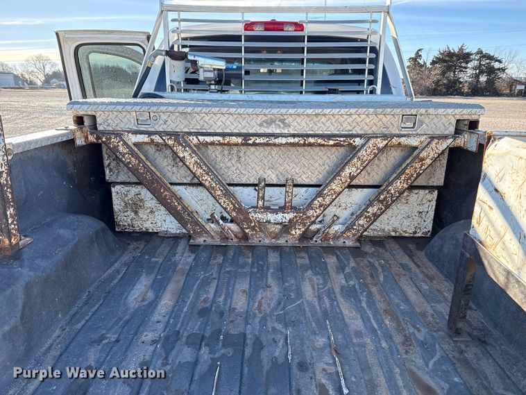 image for item EP2901 2006 Dodge Ram 2500 Ext. Cab pickup truck