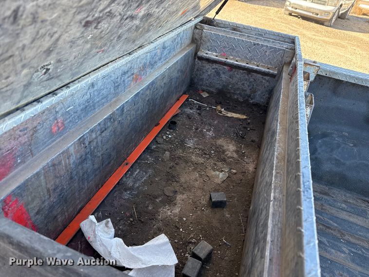 image for item EP2901 2006 Dodge Ram 2500 Ext. Cab pickup truck