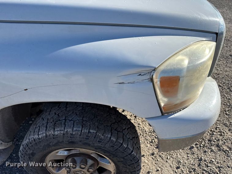 image for item EP2901 2006 Dodge Ram 2500 Ext. Cab pickup truck